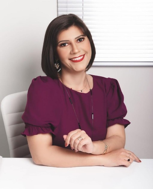 Dra. Kathia Vasconcelos